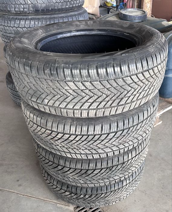 215 60 16 всесезонни гуми Tourador