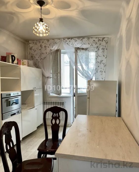 Кухонные шкафы с островком и мойкой