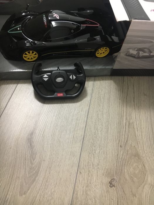 Vand masina cu telecomanda Pagani Zonda R