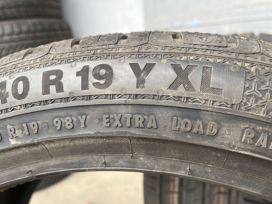 2 бр. нови летни гуми 245/40/19 Barum DOT 0818