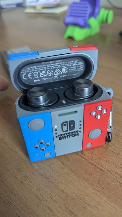 TWS наушники Bowers Wilkins Pi7 S2