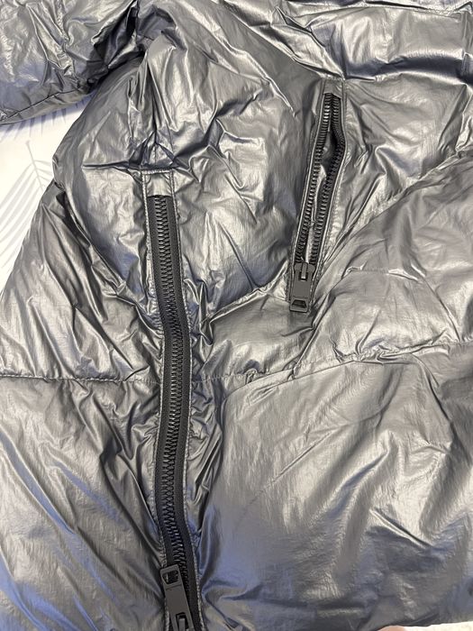 Продам пуховик