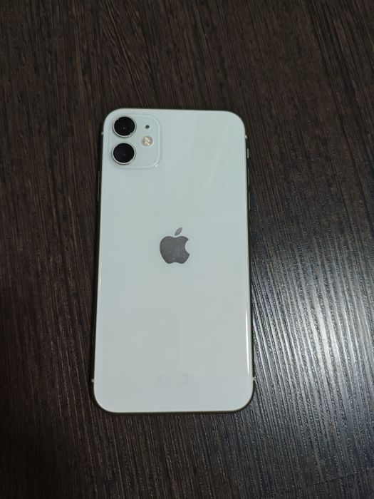 Продам iPhone 11