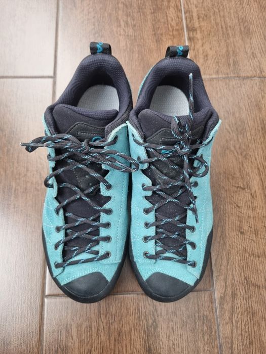 Scarpa Zodiak mărimea 40