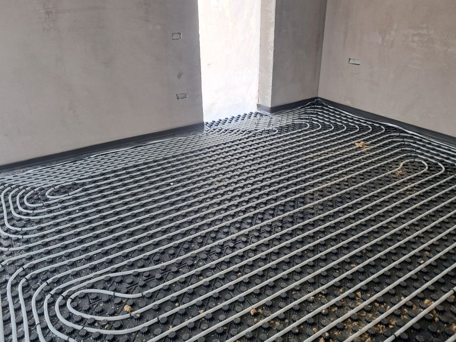 Instalatii termice-sanitare , incalzire in pardoseala , centrale, etc.