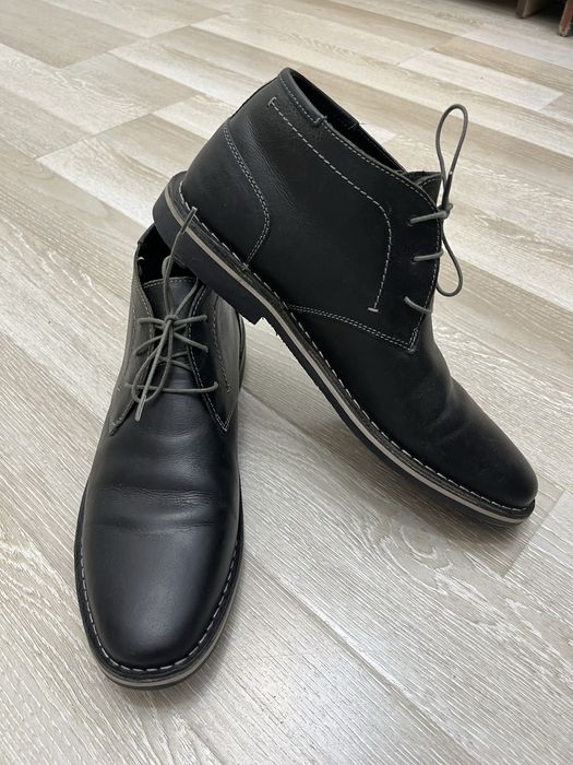 Продам мужские ботинки