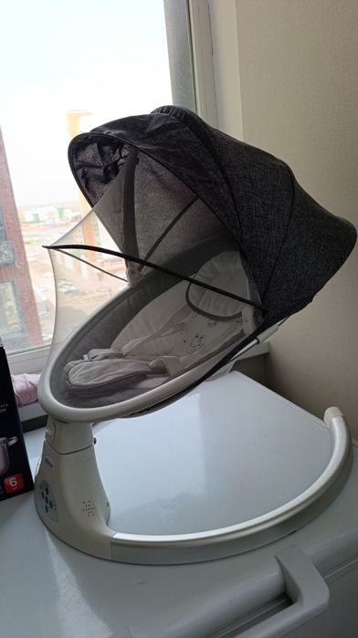 Продам шезлонг для детей