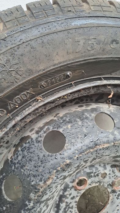 Продавам гуми с джанти