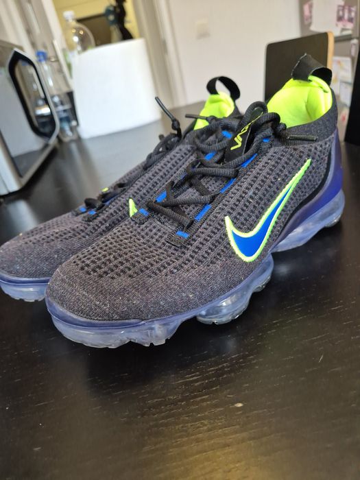 Adidasi nike vapormax