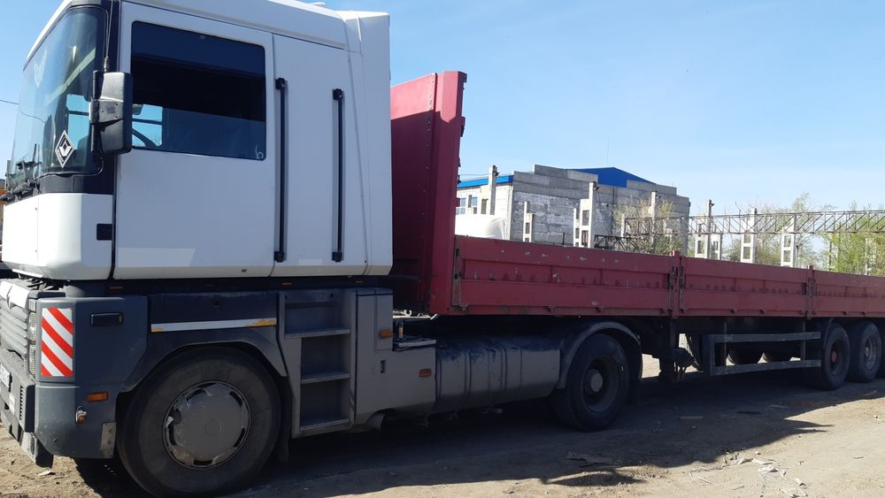 Грузоперевозки полуприцеп