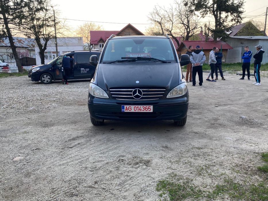 Vând mercedes vito