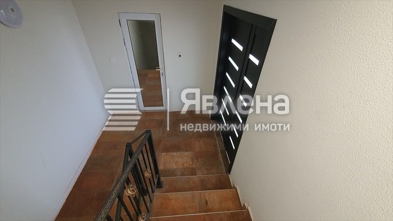 Продава се Къща в Варна, м-т Зеленика - 650 кв.м за 831 €/кв.м - Снимка #2