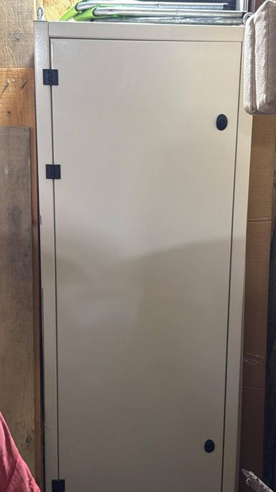 продается щит распределительный авр