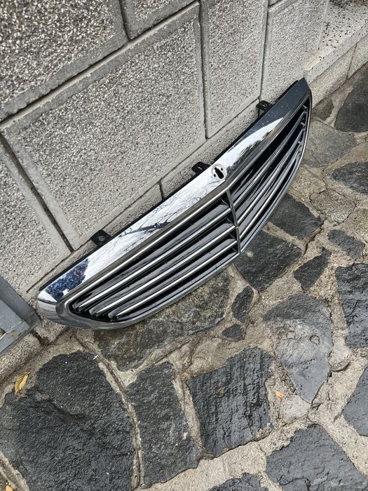 Решетка Mercedes C Class w205