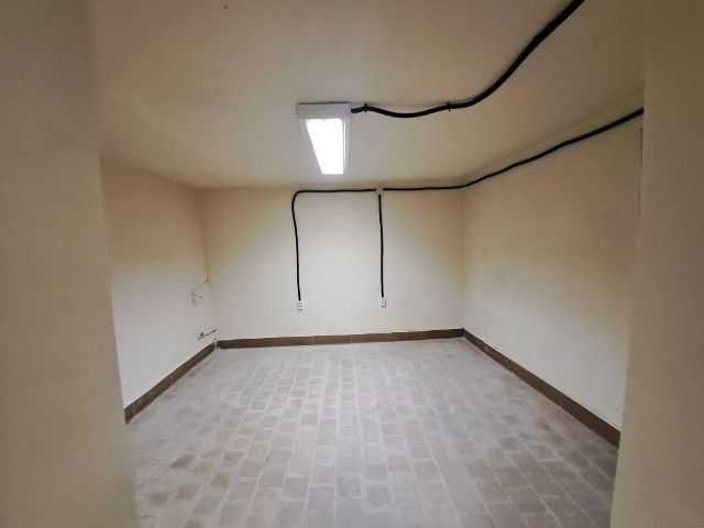 Дава се под наем Магазин в София, Център - 126 кв.м за 1200 € - Снимка #7