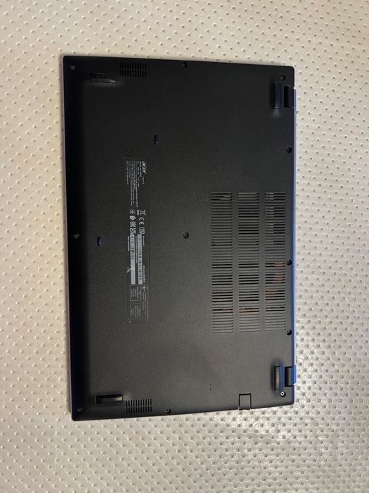 Продам ноутбук ультратонкий