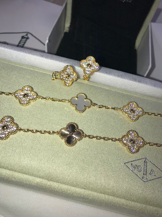 Van cleef гривна , колие , обеци
