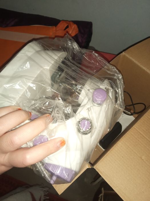 Мини машинка швейная