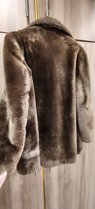 Haină de blană naturală de urs