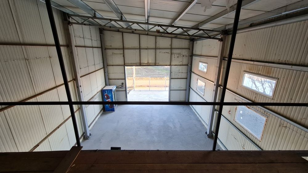 Închiriez hala 125mp depozitare / activități mici in Vârteju Magurel