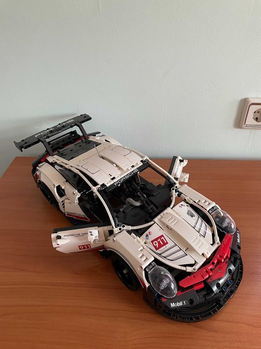 LEGO® Technic - Porsche 911 RSR 42096, 1580 части