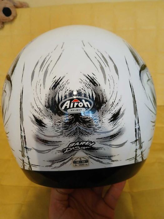 Каска за мотор Airoh