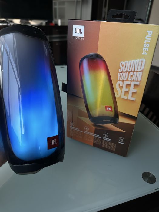 JBL Pulse 4 портативная колонка