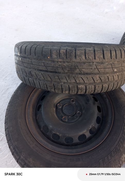 Продам комплект резины