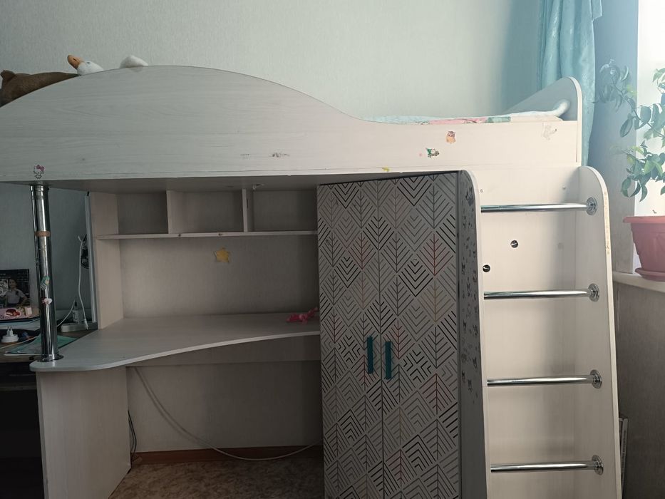 Продам детскую кровать