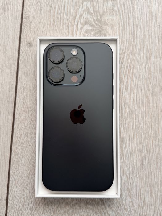Iphone 16 Pro Black titanium 128gb