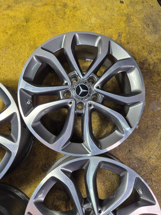4 Jante Aliaj 5x112 17'' OEM Mercedes A Class B Class C Class W205 W206 V-Class VITO VIANO CLA GLA + Senzori OEM Mercedes