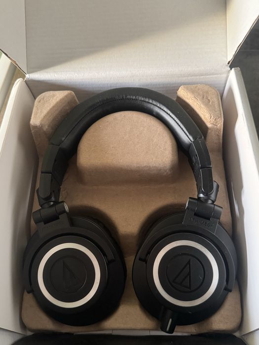 Наушкики audio-technica ATH-M50x