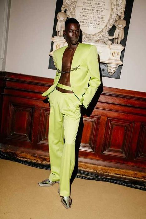 Costum Thierry Mugler x H&M - Sacou și Pantaloni cu decupaje - Verde Neon - Nou