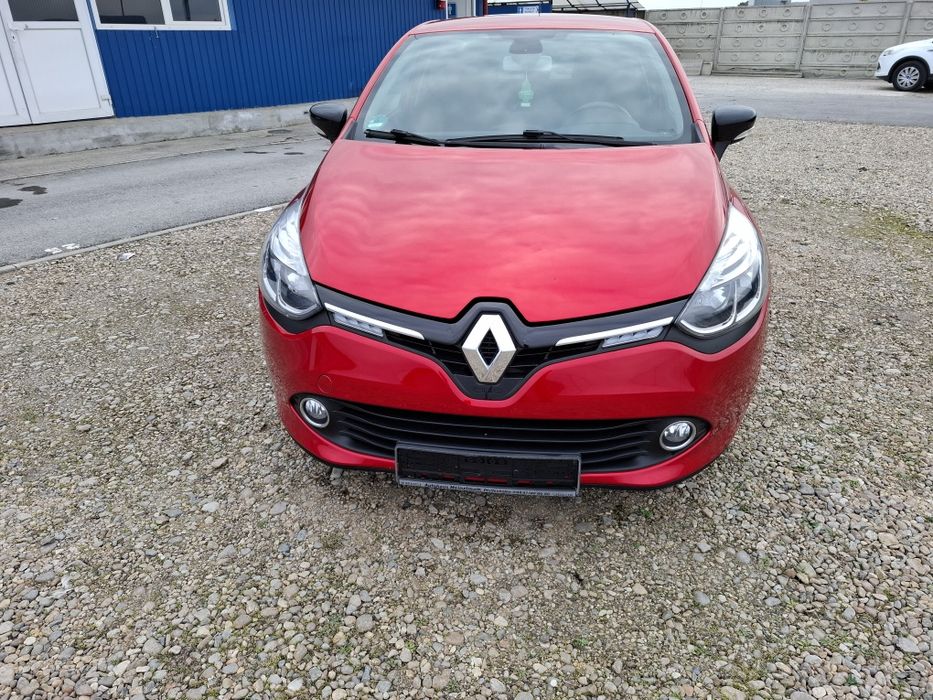 Renault Clio Limited 2016 0.9 TCE 144000 km