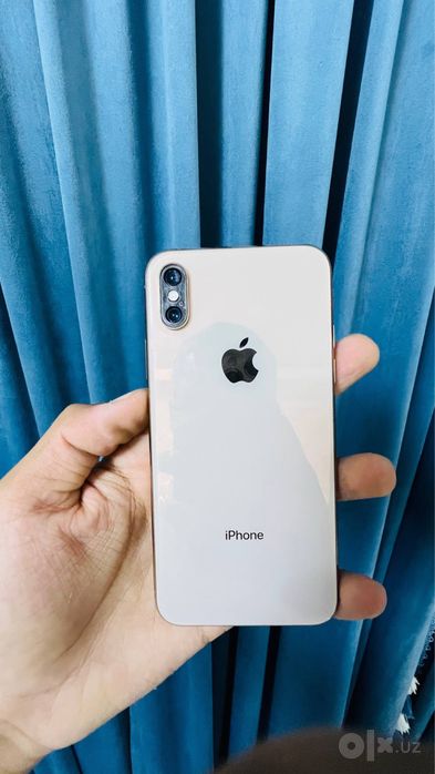 Iphone xs ideal ochilmagan feys trutob bor