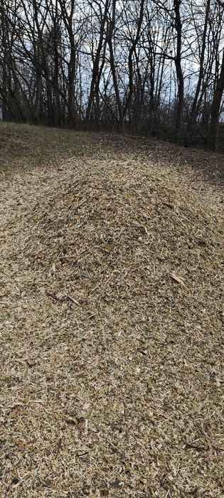 Tocătură crengi, pentru sobe pe lemne, îngrășământ sau mulcire grădină