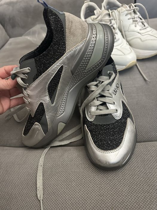 Продавам оригинални обувки pinko и liu jo