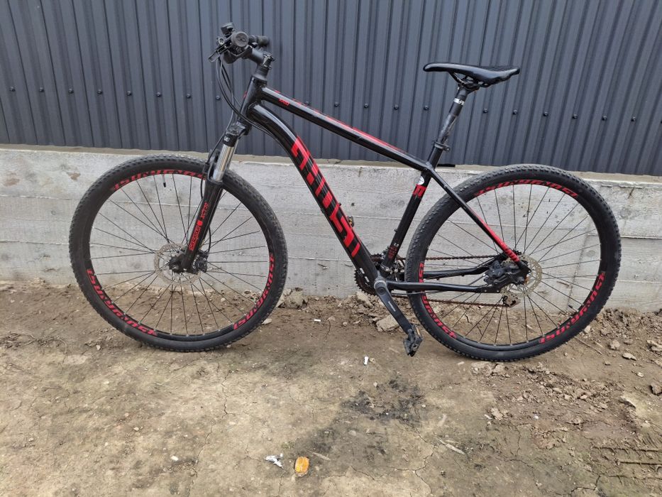 Bicicleta mtb Cube,Ghost Kato pe 29.