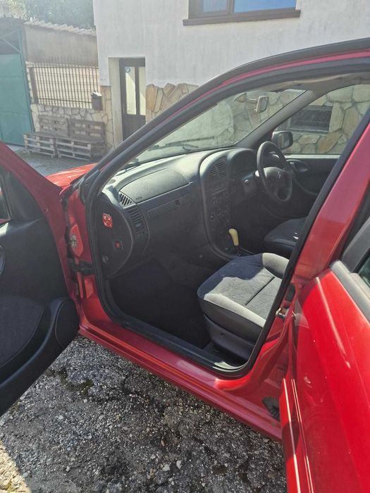 Citroen Xsara - 2.0HDI - AUTOMATIC - Десен волан