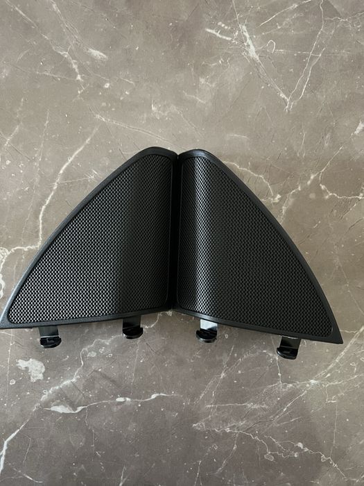 Колонки за Мерцедес C-class w205