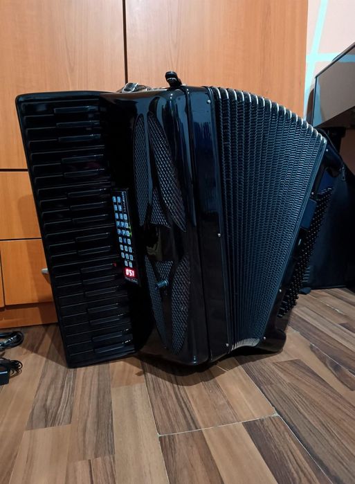 Acordeon Italian cu MIDI Musictech + Procesor Juzi