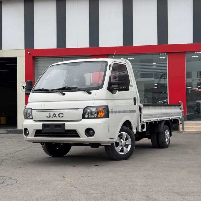 Jac X200 yuk mashinamiz 50mln somlik chegirma bilan xarid qiling