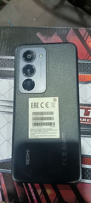 Продам редми 15 в хорошем состоянии