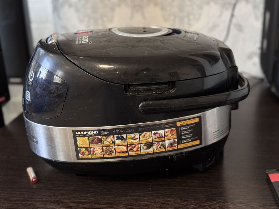 Продам мультиварку