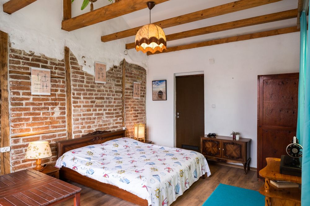 Вила ДИХАНОВ - село Варвара