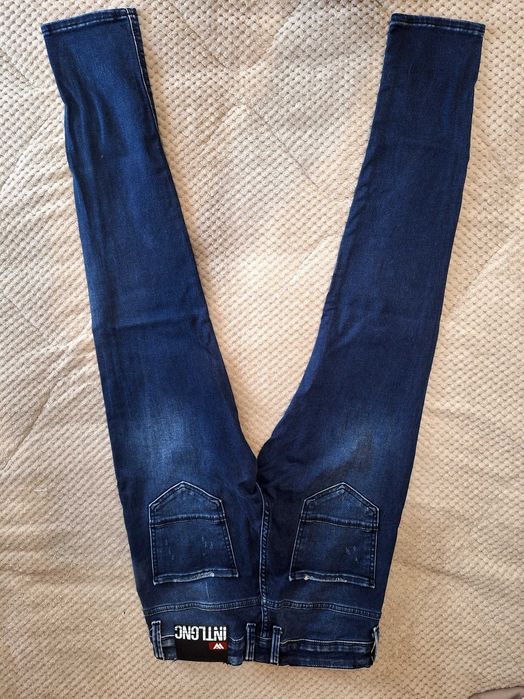 Комплект 5 бр. Мъжки дънки М размер