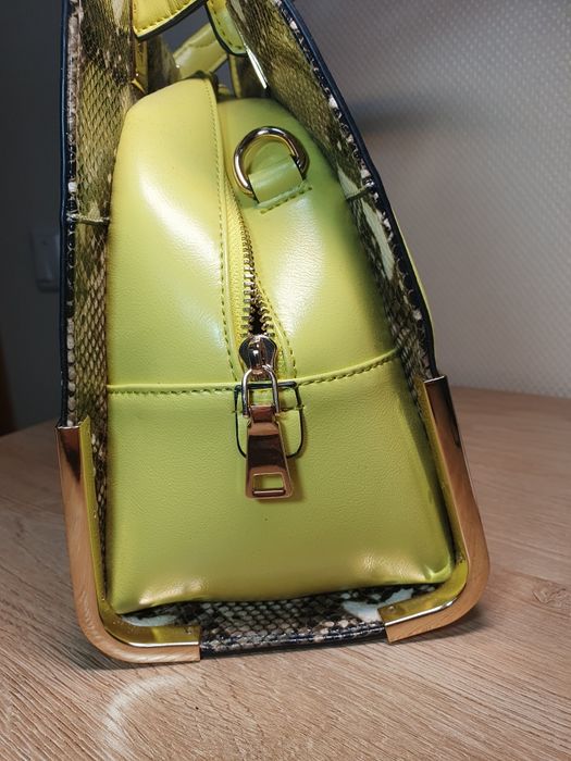 Продам новую сумку