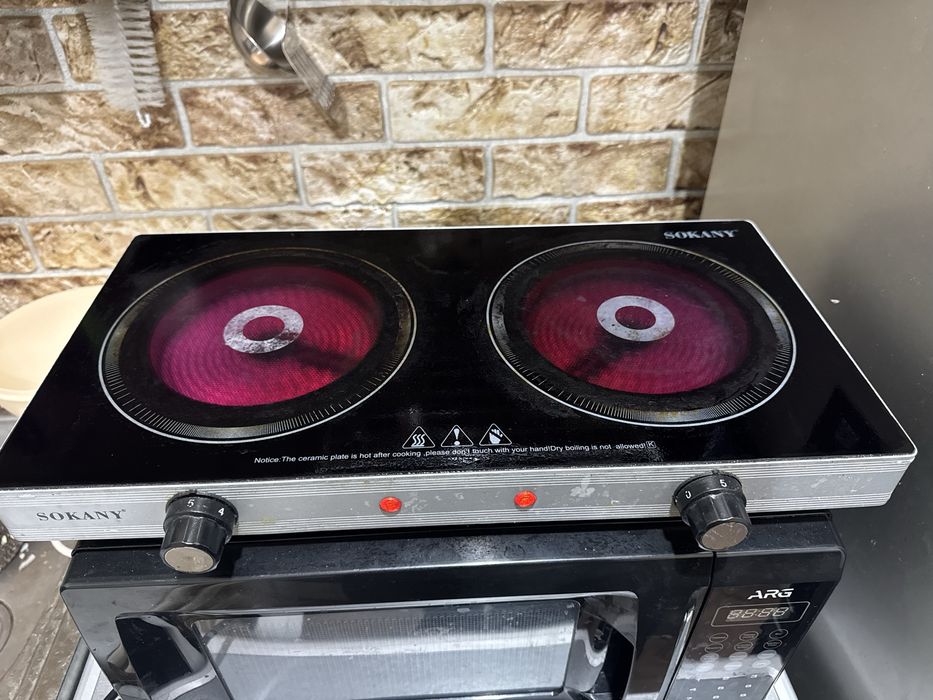 Продам плитку 2 конфорки