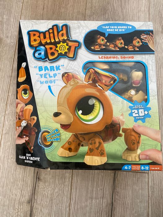 Куче робот детска играчка