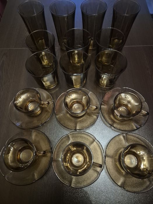 Оригинален френски сервиз DORALEX от кехлибарено закалено стъкло!